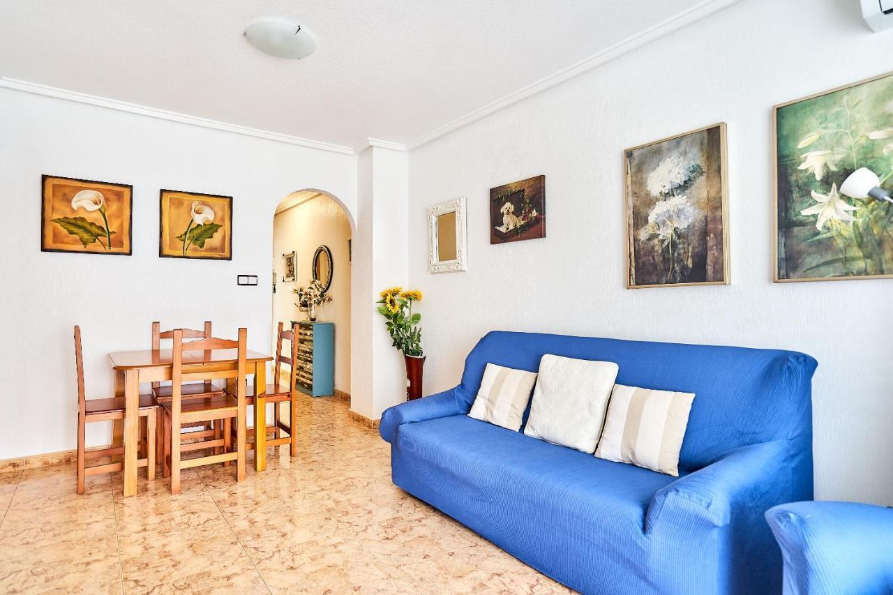 Espanhouse David 2 Bedroom Apartment Torrevieja With Pool Bagian luar foto